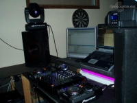 zrcl0272-s-DJ-Booth-Jul-10